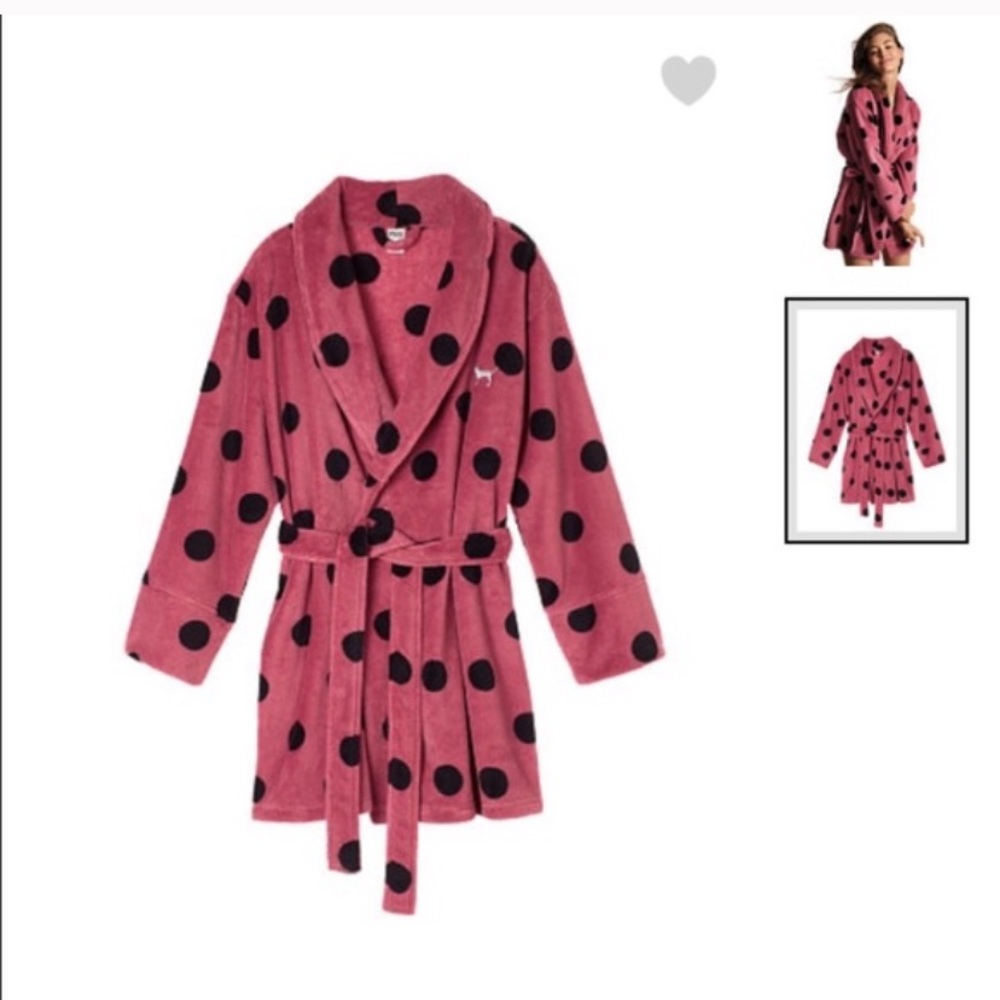 ❌TRADED❌🖤VS PINK Cozy Plush Robe🖤 - Picture 4 of 4